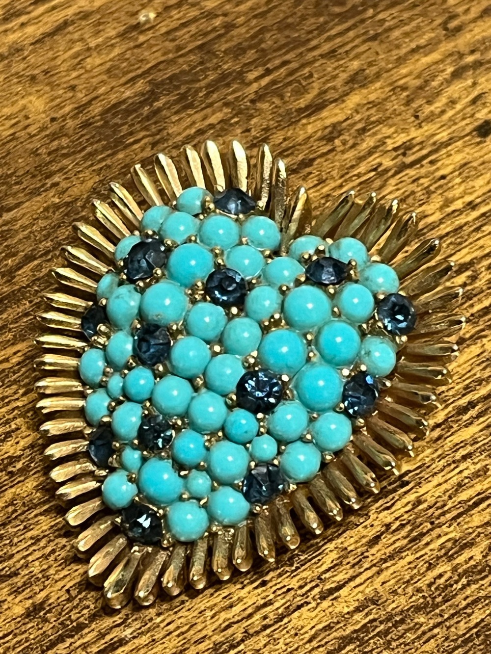 Vintage Trifari Turquoise Rhinestones Heart Brooch - Picture 12 of 12